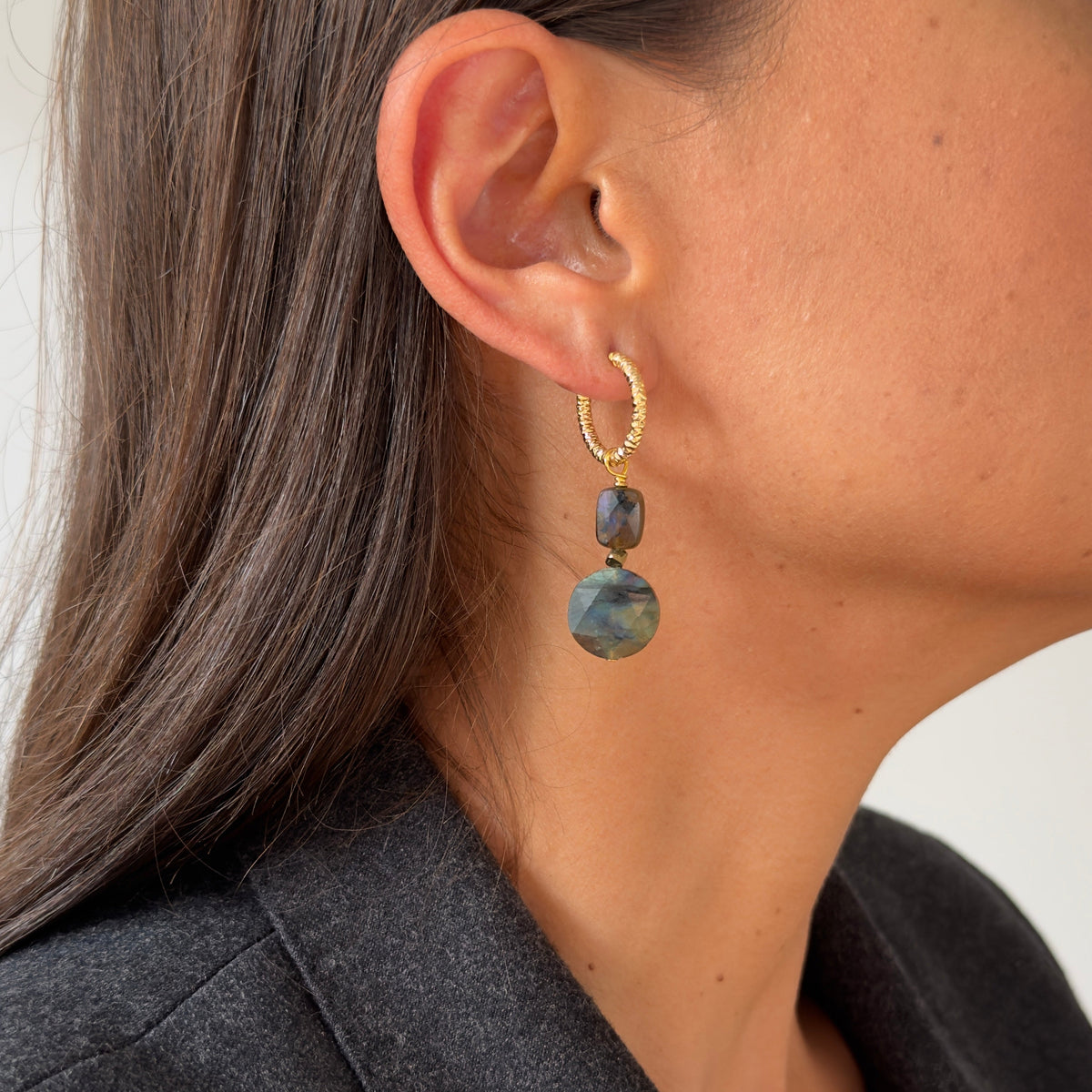 Pendientes de labradorita doble redonda plana y rectangular — aros cincelados