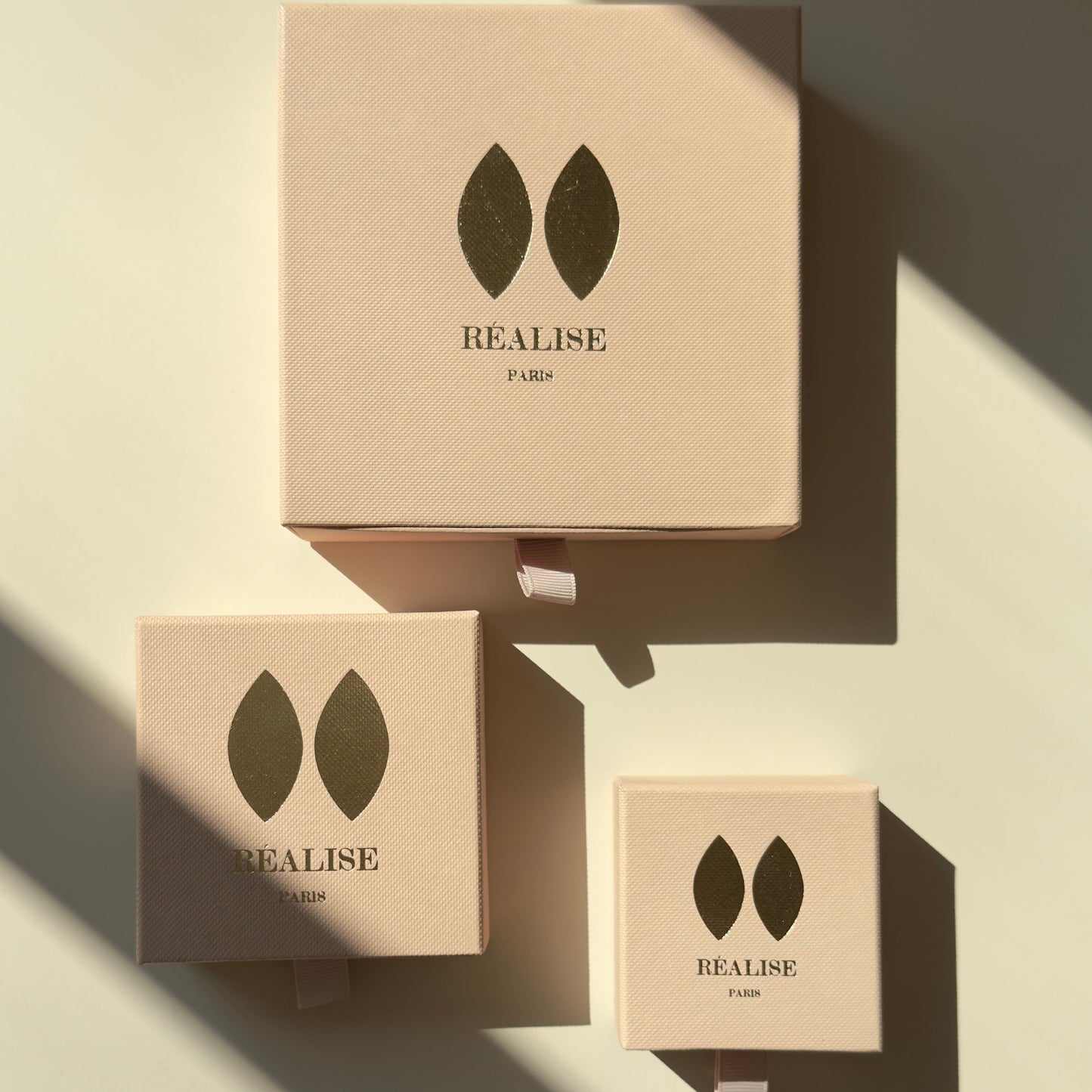 Boucles d'oreilles Perle d'eau douce et Pierre de soleil