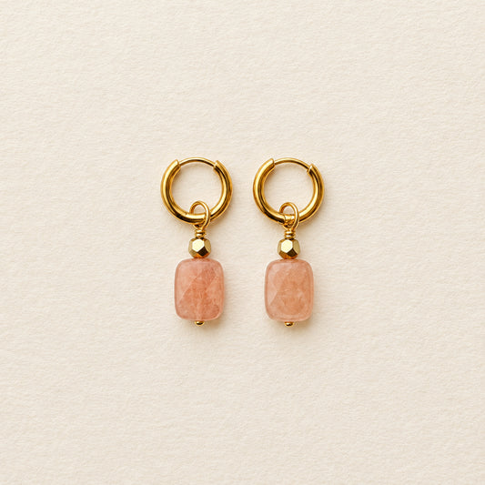 Boucles d'oreilles pierre de soleil rectangle, anneaux plaqués or — RÉALISE Paris