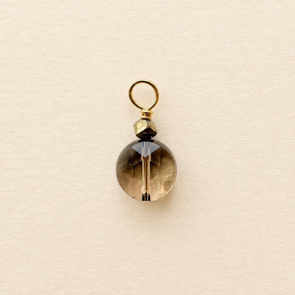 Charm quartz fumé — petite ronde plate
