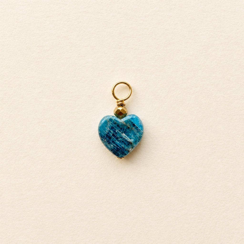 Charm apatite — cœur plat