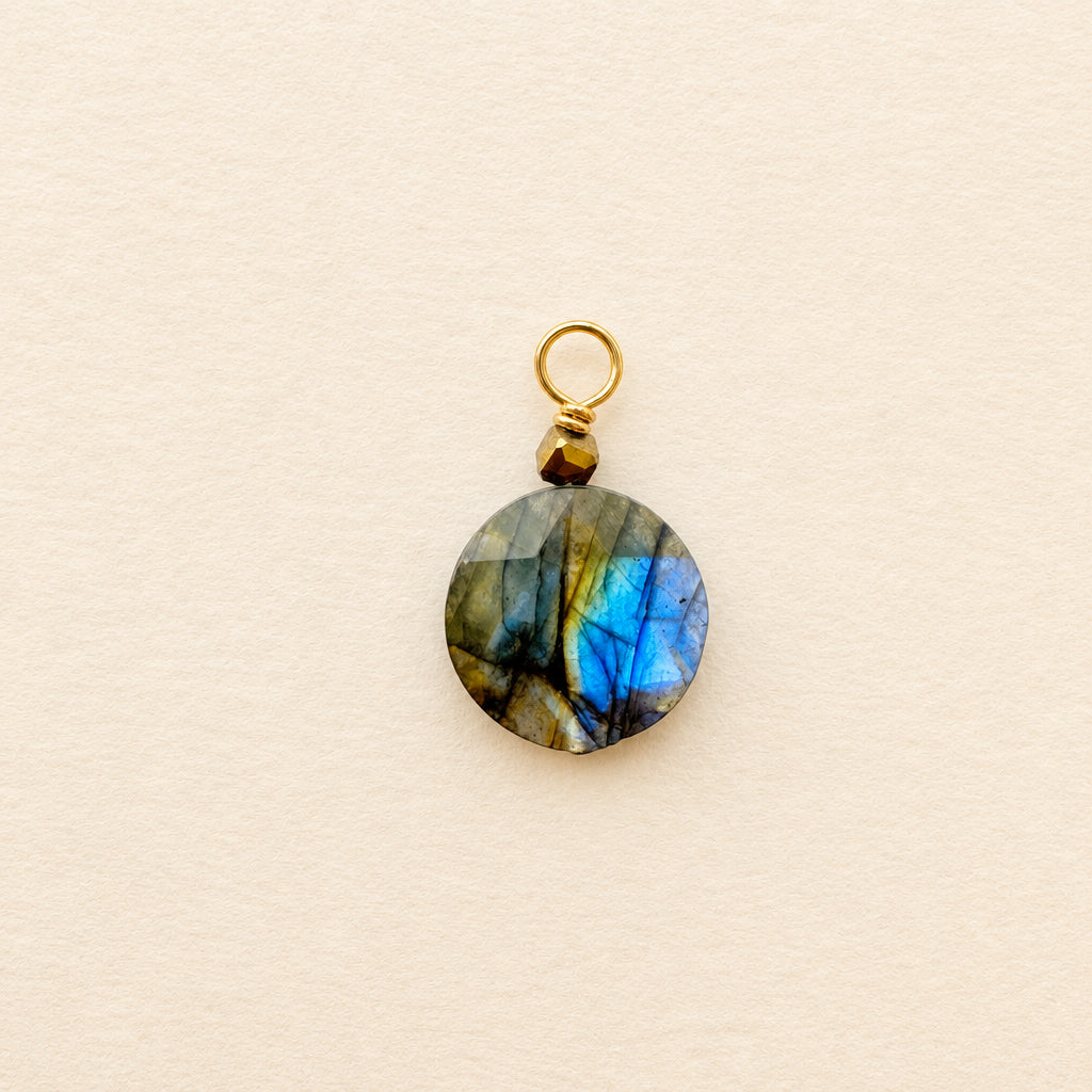 Charm labradorite — grande ronde plate