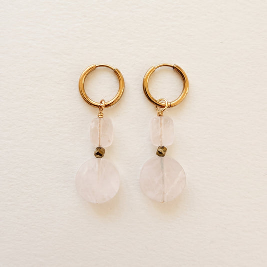 Boucles d'oreilles quartz rose double rondes plates, anneaux plaqués or — RÉALISE Paris