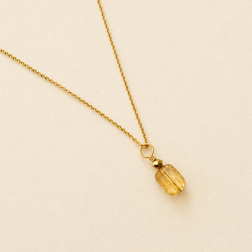 Collier pendentif citrine rectangle & hématite dorée, chaîne plaquée or — RÉALISE Paris