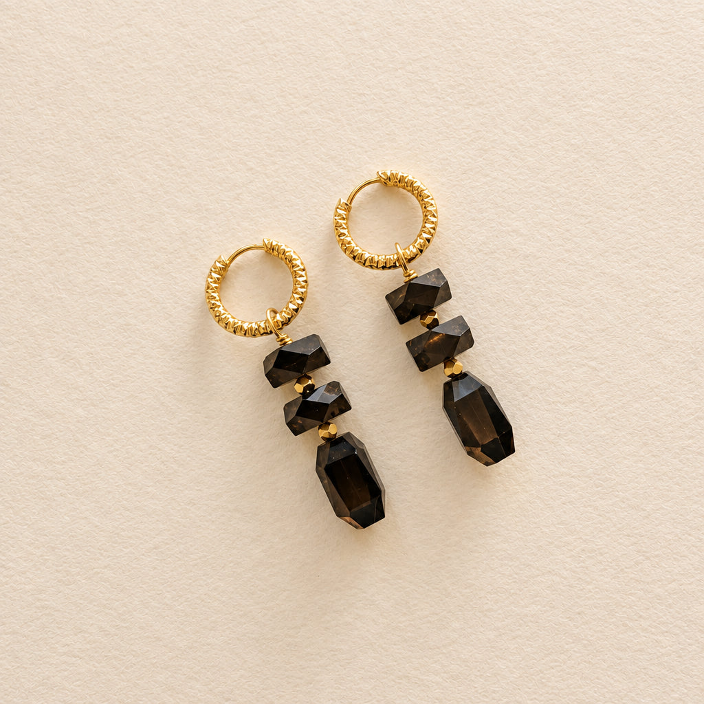 Boucles d'oreilles quartz fumé empilé, anneaux ciselés — RÉALISE Paris