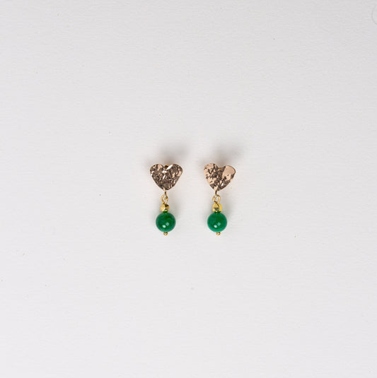 Boucles d'oreilles attache martélée en forme de coeur - Pierre d'Agate verte