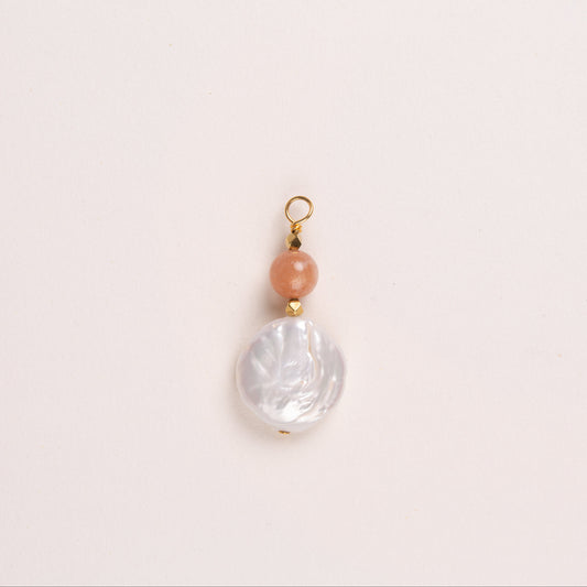 Charms perle de culture ronde et pierre ronde - Pierre de Soleil