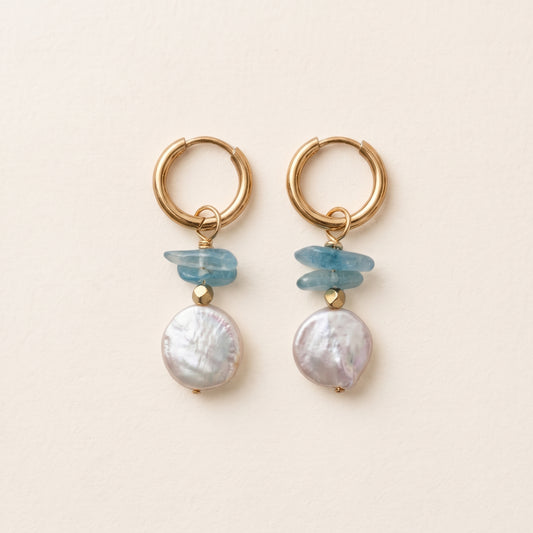 Boucles d'oreilles aigue-marine & perle d'eau douce — anneaux plaqués or
