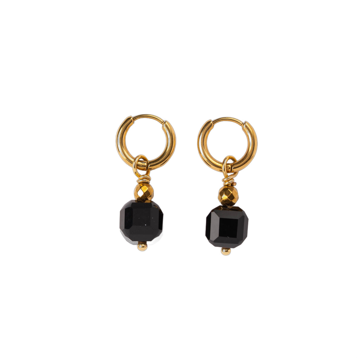Boucles d'oreilles Anneau plaqué or - Pierre d'onyx cube ciselée – RÉALISE Paris