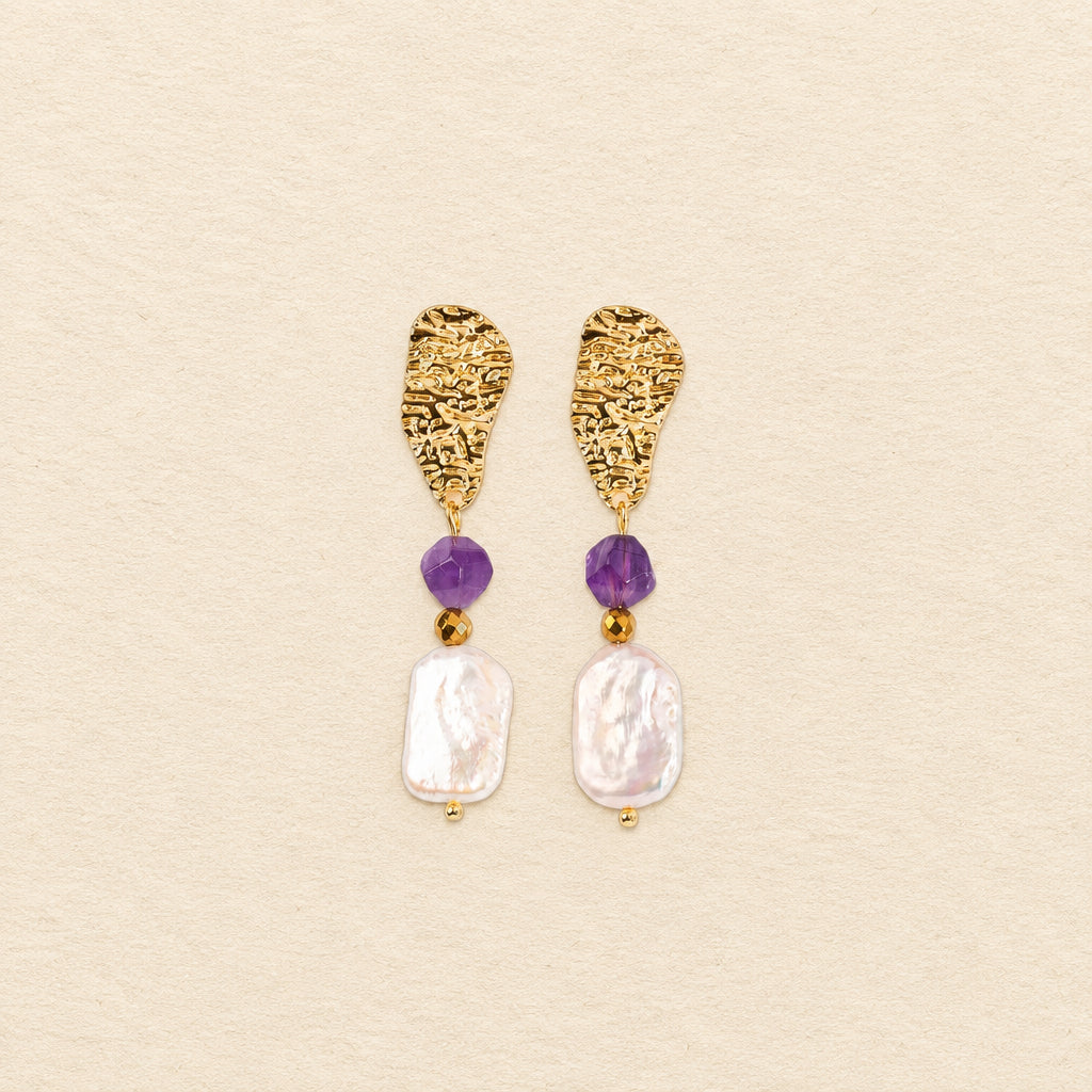 Boucles d'oreilles Améthyste et Perles d'eau douce – Attaches martelées – RÉALISE Paris